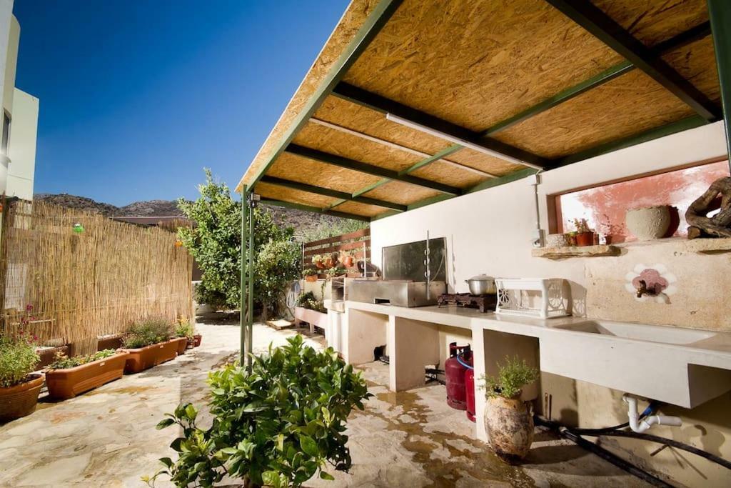 Ierapetra Garden Houseアパートメント エクステリア 写真